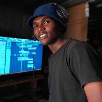 Dj Sleek 707 – Ama Crimiinals ft Thosh x PeeKae