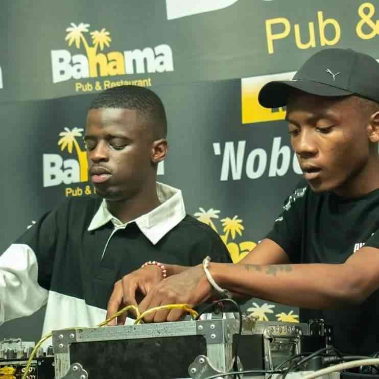 Nkulee 501 & Skroef28 – Spell Binding (ft. Amu Classic & Kappie)