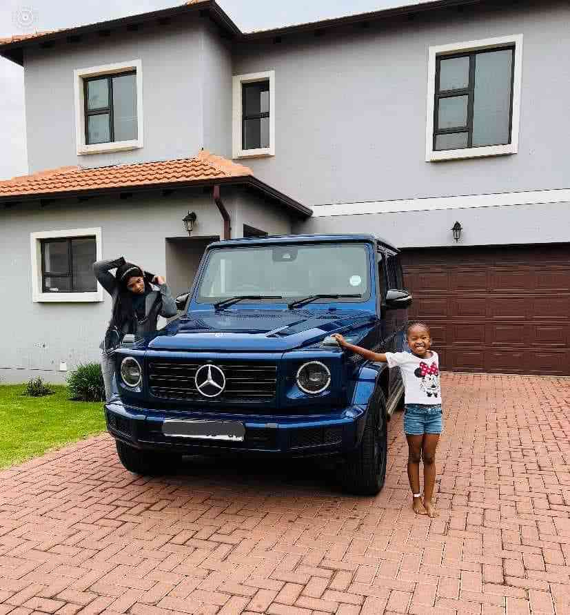 Lady Du Displays Her New Car As She Becomes The Latest Mercedes Benz Embassador