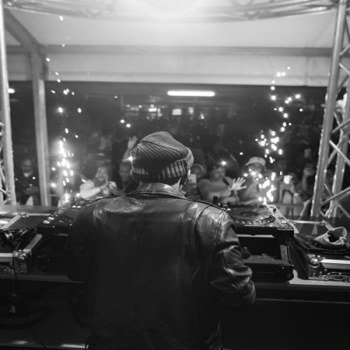 Kabza De Small, Stakev & DJ Maphorisa – Skyf & Groove