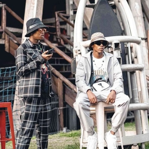 Mellow and Sleazy, Felo Le Tee x JaydenVumusiq – Phinda ft. DBN Gogo