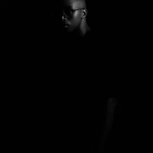 Sandy Mrd - Abangani Bethu ft. Dj Riley