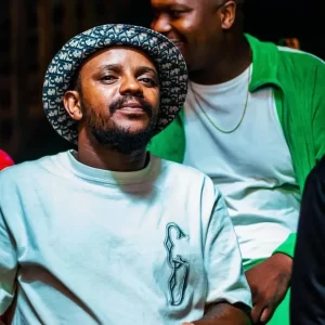 Kabza De Small - Akalali Ekhaya ft. Nkosazana Daughter
