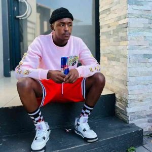 Almighty SA & MarC - Ngibathelele ft. Loony Q